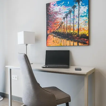 Home2book Elegant Art & Design Palmas Apartment *